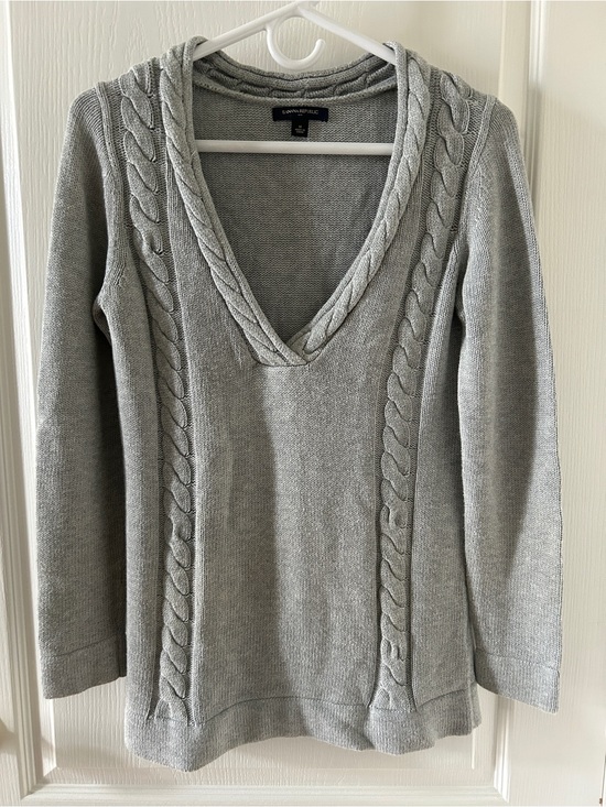 Banana Republic Factory Sweaters - Y2K Banana Republic Gray Cable Knit V-Neck Sweater Medium Preppy Cozy Core Fall